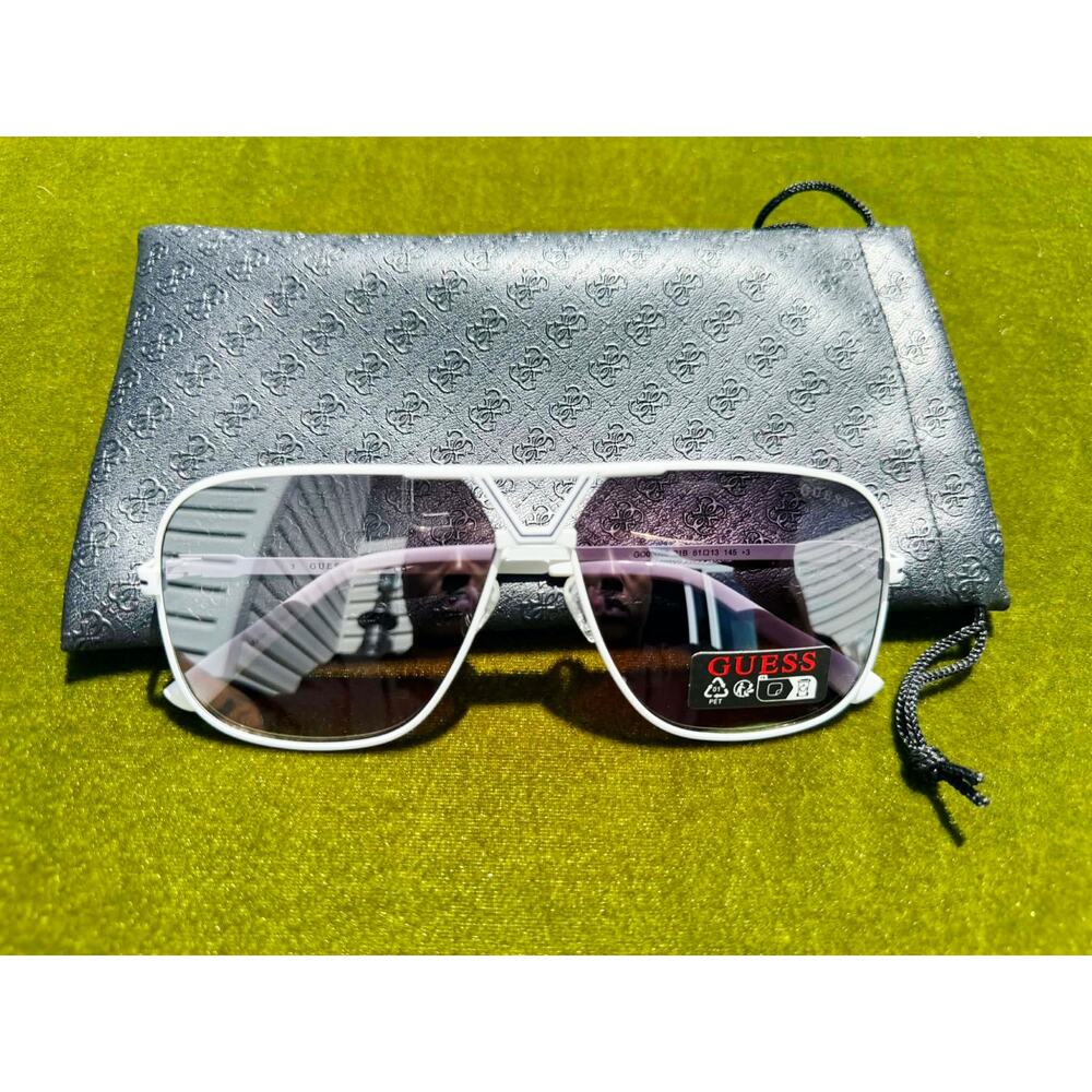 NEW - Guess White Pilot Navigator Sunglasses | Silver Brow Bar Gradient Lens